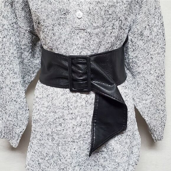 VINTAGE 1970s Erika Gray Black Speckle Knit High Low V-neck Wide Belt Dress M - Picture 3 of 14